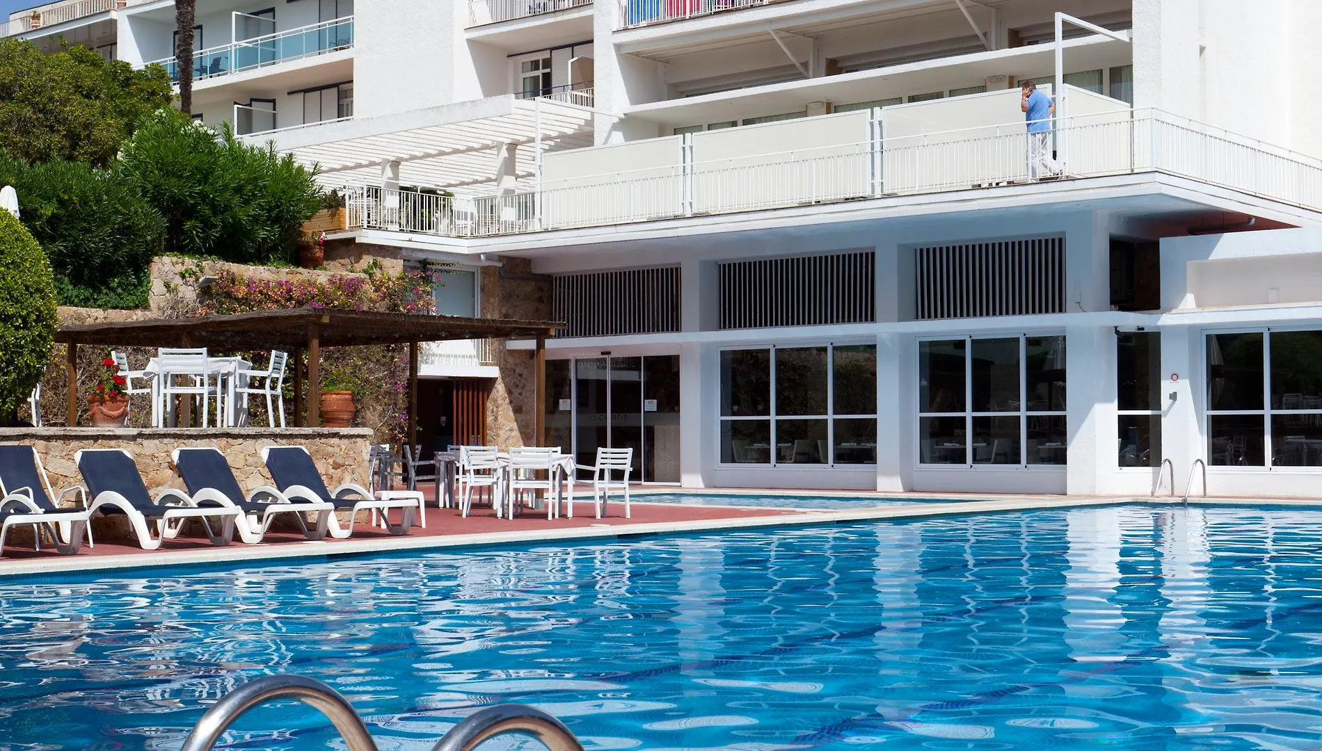 Hotel Alga Calella De Palafrugell 4*,